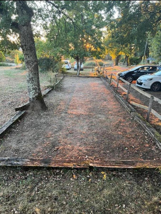 7-Gite-7 Personnes Au Coeur De La Nature /Piscine Saint-Aubin-de-Nabirat Dış mekan fotoğraf